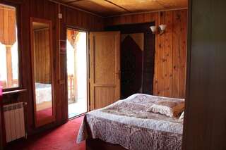 Отели типа «постель и завтрак» MagHay B&B Ванадзор Стандартный двухместный номер с 1 кроватью-1